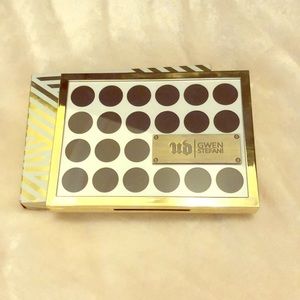 Urban Decay Gwen Stefani eyeshadow palette
